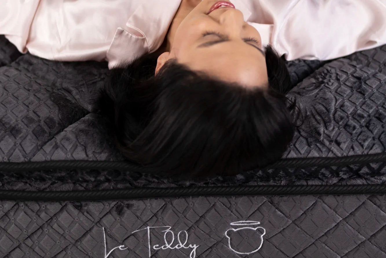 Matelas Teddy Black Angels - 30 cm - Surmatelas Peluche - Confort Douillet